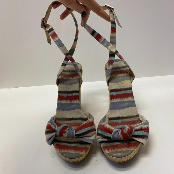 Splendid Multicolor Striped Fabric Stap Sandals - Picture 1 of 8